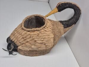 Vtg Woven Straw Crane Basket Planter Shanghai Handicrafts Bird Boho Decor Liner
